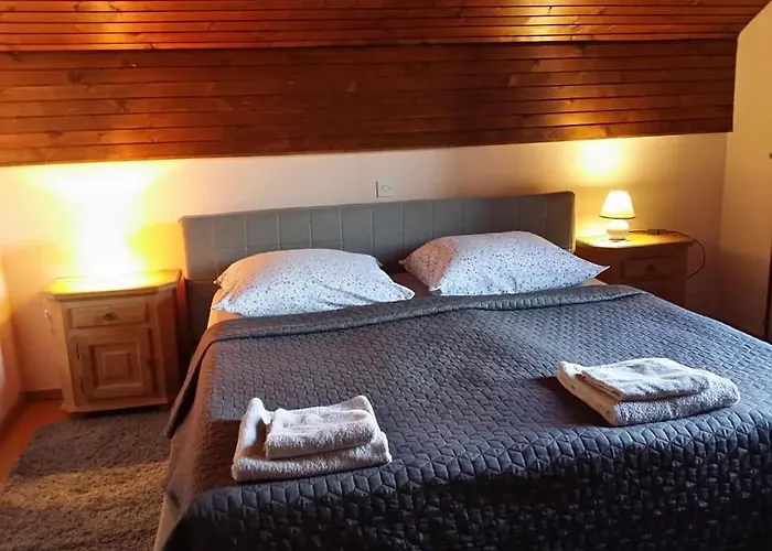 Ivana B アパート *